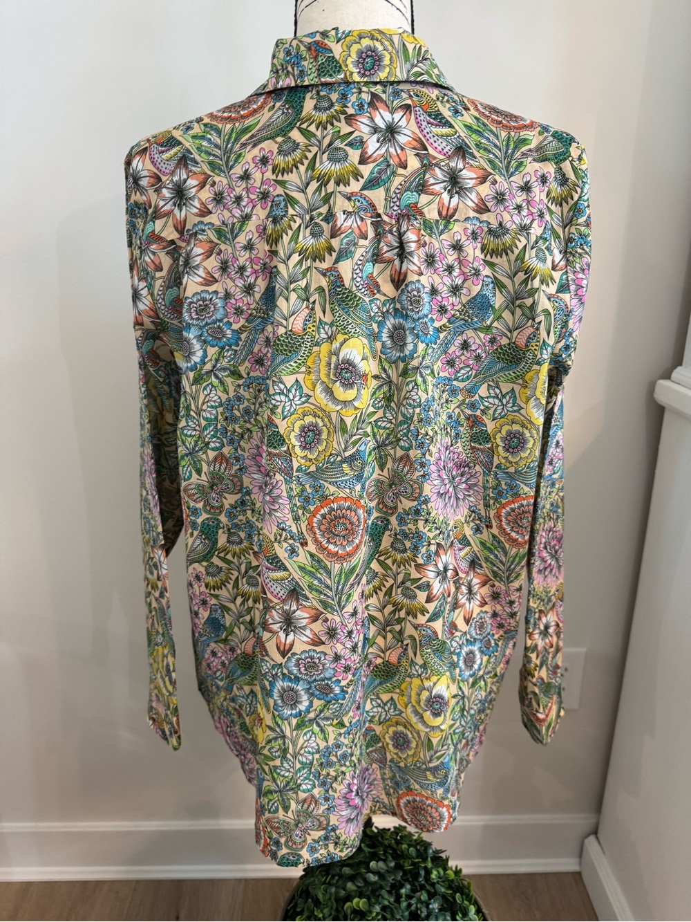 NWT J. Jill Love Linen Women Medium Shirt Floral, Birds 🐞Long Sleeve Button Up - Picture 6 of 8